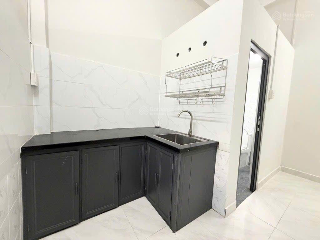 Nhà 4x17, giá chỉ 6,x tỷ, hẻm nhựa 7m, đường gò dầu, tân phú.
