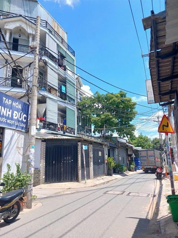 Mt nội bộ dt 4x20,5m, dọc kênh tham lương, giá nhỉnh 5 tỷ