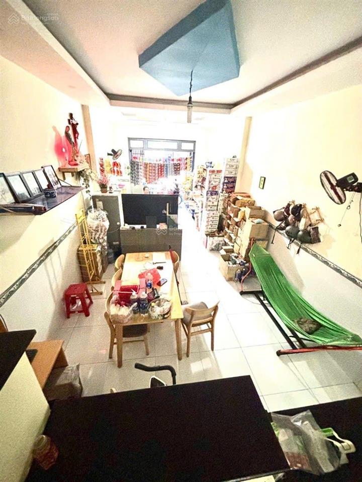 Nhà 4x18m, giá 5,5 tỷ, 2 tầng, hẻm xe hơi nguyễn hữu tiến, gần đh công thương, tân phú