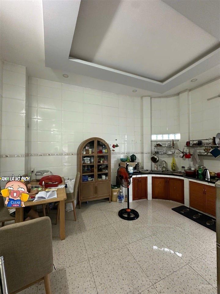 Ô tô ngủ trong nhà hẻm nhựa thông nhà góc ngang 5m tân sơn nhì nhỉnh 7 tỷ