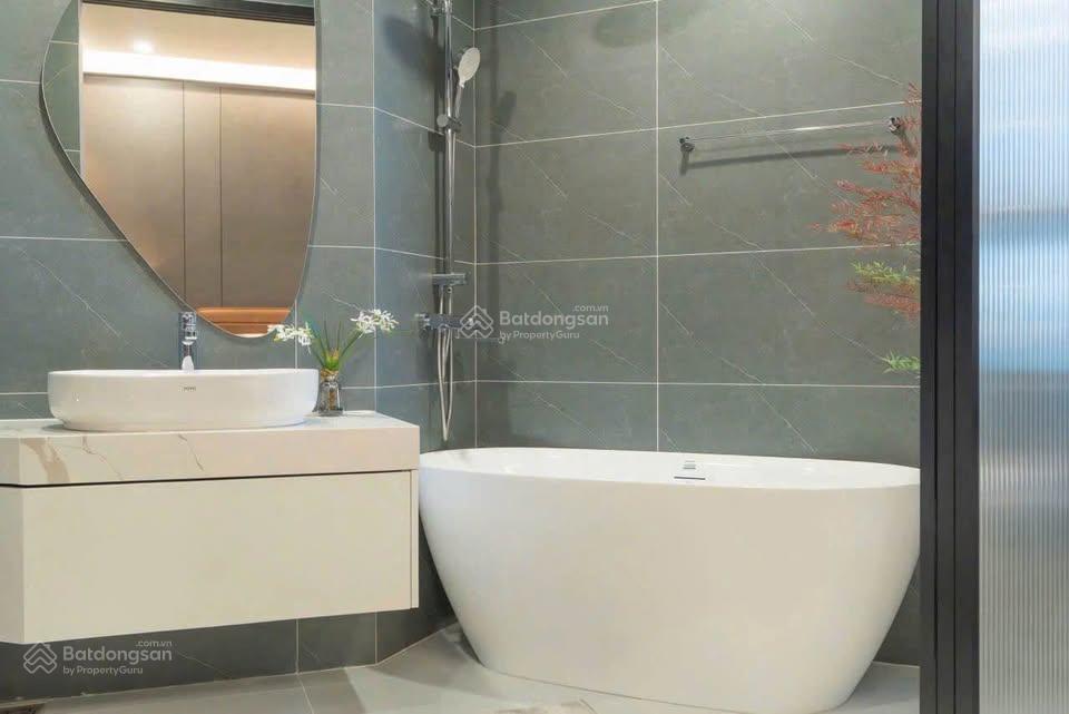 Căn hộ sắp bàn giao  mặt đường giải phóng và vành đai 2.5