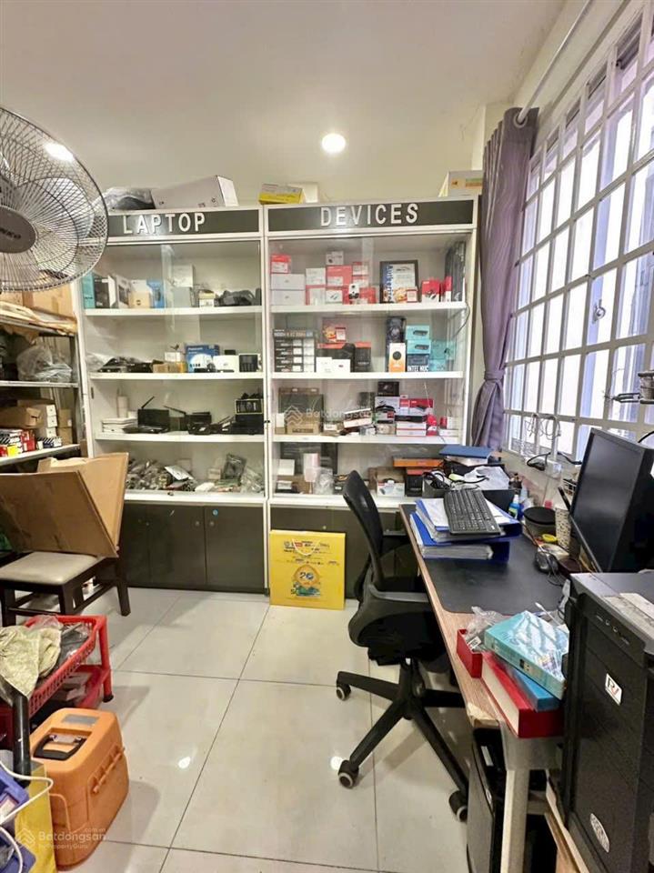 Giảm 300 triệu bán nhà 1 trệt 2 lầu đường bùi thị xuân  cách mặt tiền 1 căn