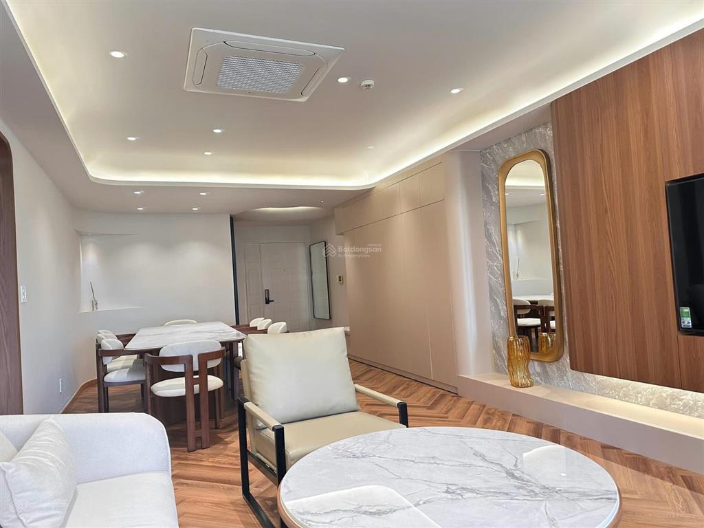 Cần bán gấp căn hộ cao cấp riverside residence, phú mỹ hưng, tân mỹ