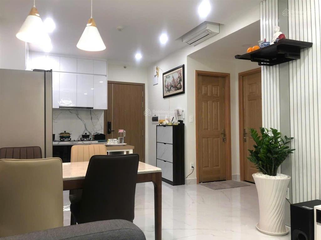 Cần bán căn hộ valeo đầm sen, 4,55 tỷ, 80m2, 2pn + 2wc, sổ hồng sở hữu.  0901 797 *** vân anh