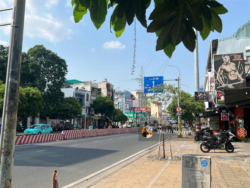 Bán nhà mt nơ trang long, p.12, bình thạnh dt 8.7x33m  5 tầng  hdt 145 triệu/tháng  50 tỷ tl