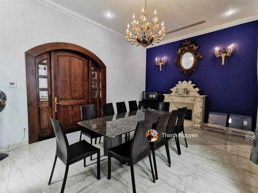 Giảm 10 tỷ! biệt thự đường số 42 thảo điền  dt 17x30m cn 492,6m2  trệt 2 lầu  nhà đẹp vào ở ngay