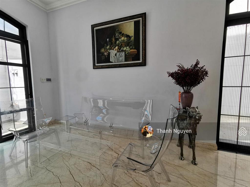 Giảm 10 tỷ! biệt thự đường số 42 thảo điền  dt 17x30m cn 492,6m2  trệt 2 lầu  nhà đẹp vào ở ngay
