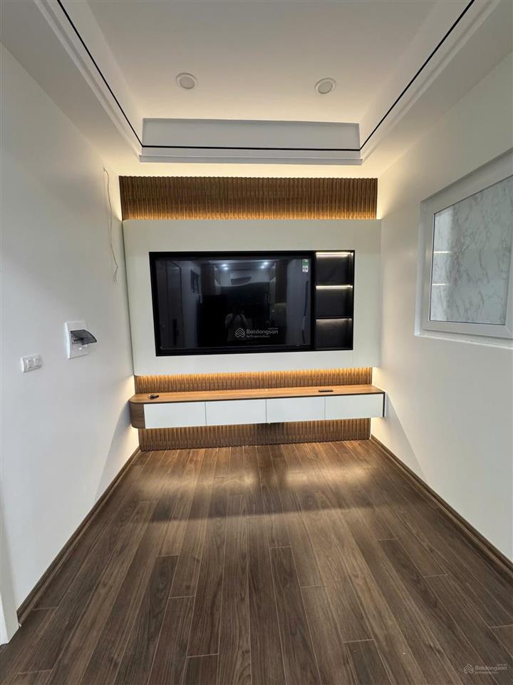 Bán căn hộ ct8b đại thanh 66m2, 2pn 2vs, sổ đỏ, giá 3 tỷ.  0986 186 ***