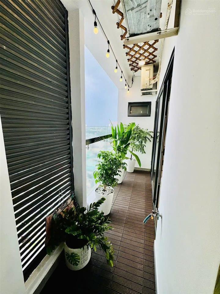 Bán nhanh c/h sổ hồng vị trí trung tâm quận 11, 84m², 2pn, giá 5.4 tỷ trúc 0932 742 ***