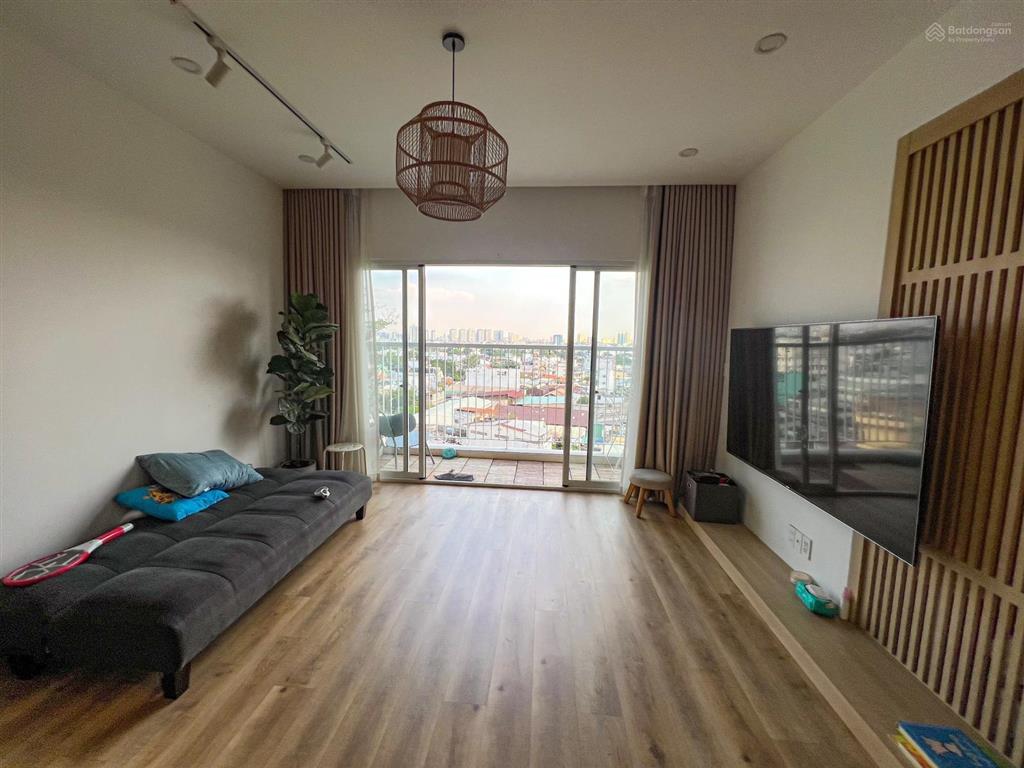 Căn hộ cộng hòa garden  tân bình, 2pn, 2wc, 70m2 13tr/tháng. trúc 0932 742 ***