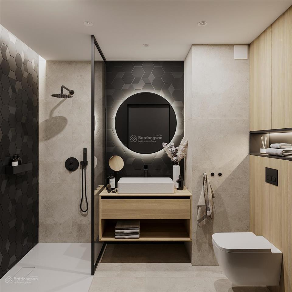 Bán gấp căn hộ 3pn, 83m2 tại the useful apartment, lạc long quân, 3 tỷ ntdd đang cho thuê