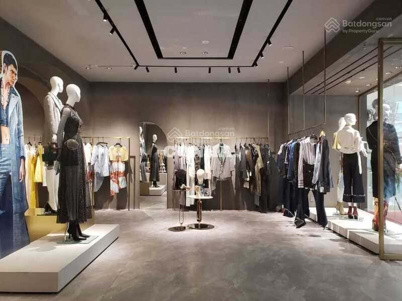 Giảm sốc 5 tỷ  mặt phố đội cấn  2 mặt thoáng  quỹ đất rộng  mặt tiền quyền lực 6m  sổ vuông.