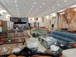 Mặt phố đống đa  ngã 6 xã đàn  3 mặt thoáng  mặt tiền quyền lực 5.4m  sổ vuông đét  giá đầu tư