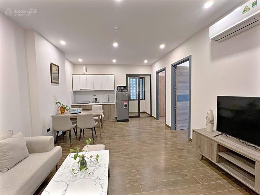 Mặt phố linh lang  khách sạn 7 tầng  mặt tiền quyền lực 11m sổ vuông đét.