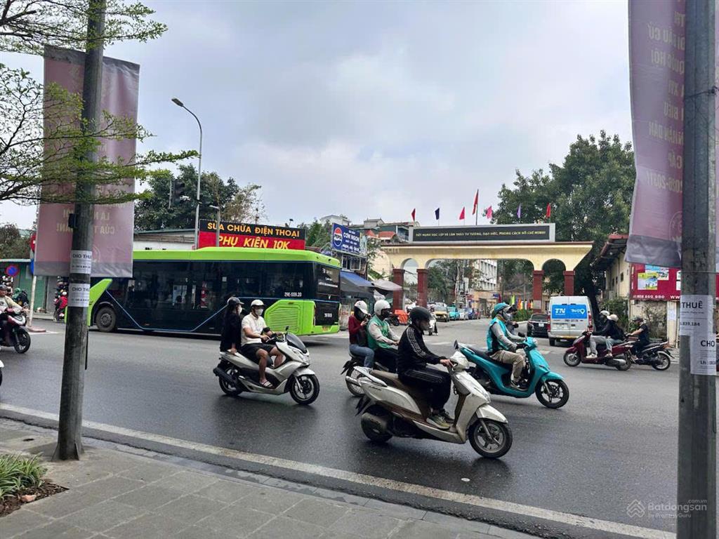 Mặt phố chùa bộc  hiếm  2 mặt thoáng  mặt tiền quyền lực 5,1m  sổ vuông đét.