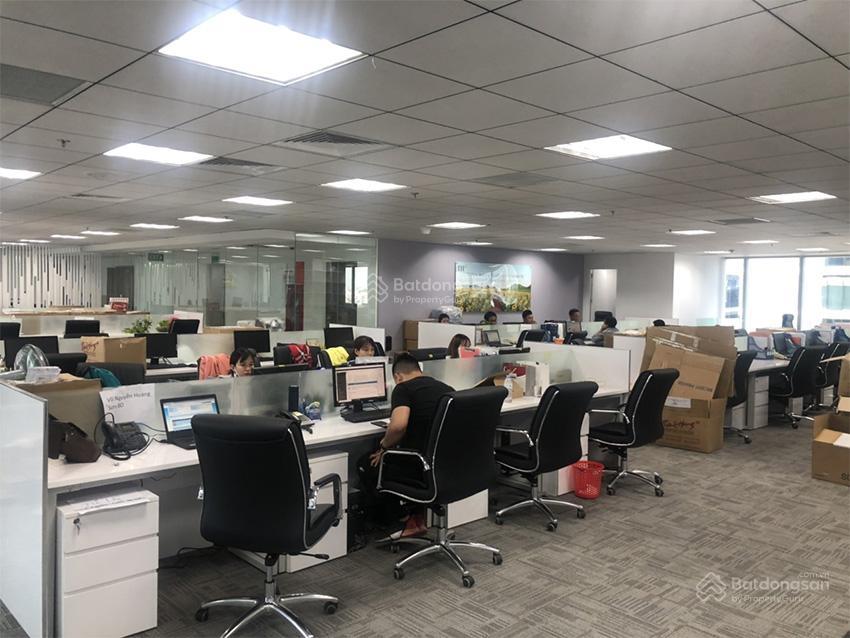 Phố bạch mai  tòa nhà 9 tầng  mặt tiền quyền lực 6m  sổ vuông.