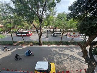 Mặt phố lê hồng phong  đối diện lăng bác  2 mặt thoáng  mặt tiền quyền lực 6m  sổ vuông.