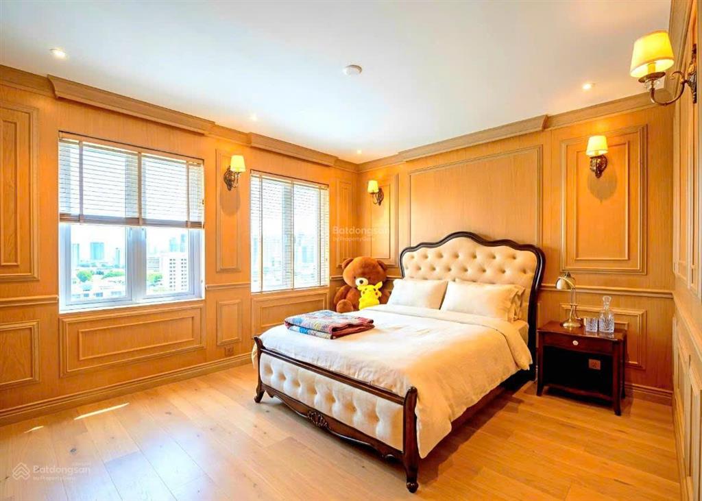 Biệt thự hàng bún  2 mặt thoáng  mặt tiền 5m  kinh doanh  sổ vuông.