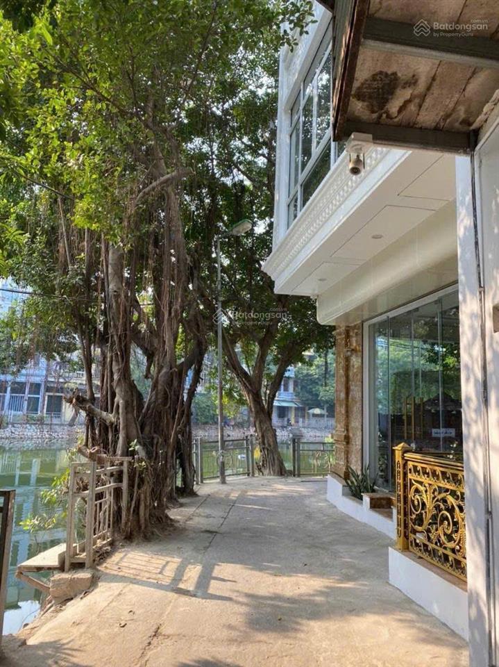 Mặt phố thanh xuân  view hồ cực đỉnh  3 mặt tiền  sổ vuông vắn