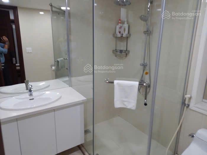 Mặt phố hàm long  ngã tư phố huế  toà nhà 9 tầng  mặt tiền 5,5m  dòng tiền  1 sổ 1 chủ.