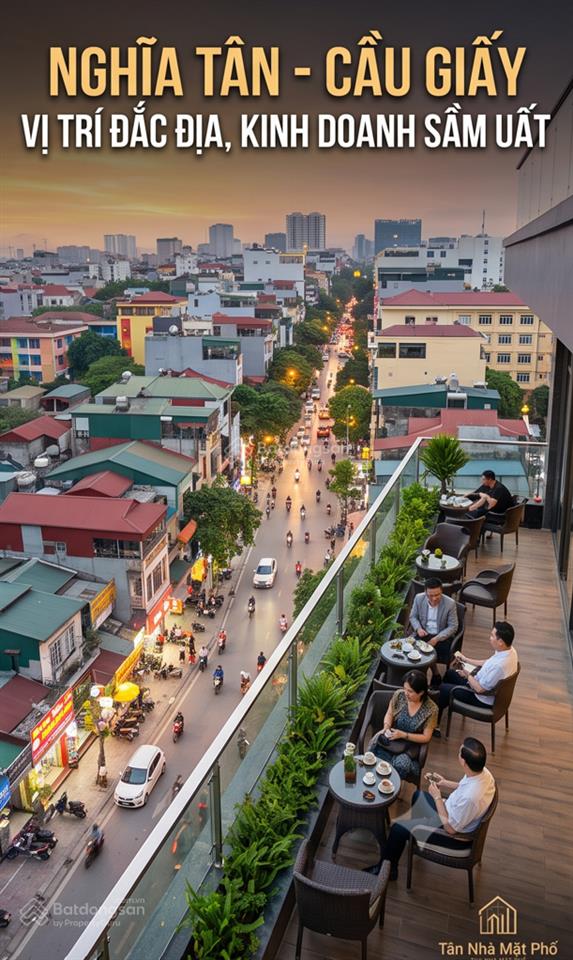 Mặt phố nghĩa tân  2 mặt thoáng  mặt tiền 4,7m  vỉa hè  kinh doanh  sổ vuông đét