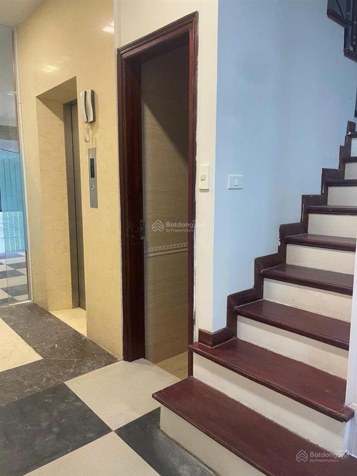 Mặt phố nguyễn thị định, cầu giấy 6 tầng thang máy, 60 m, sổ vuông phân lô.