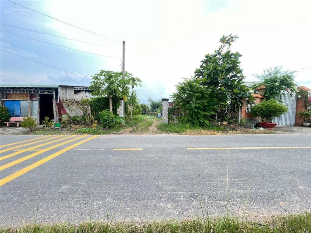 Chỉ 5 tỷ  bán đất 1104m2  mặt tiền an nhơn tây  ngang lớn 13m, nở hậu 15m