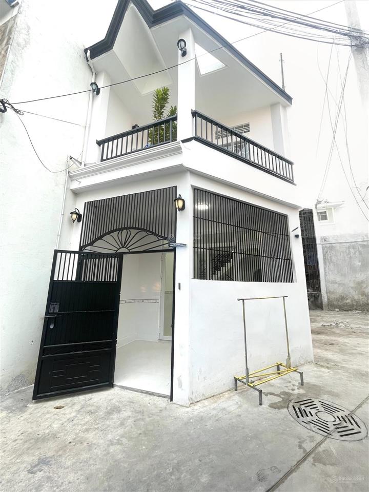 Giảm sốc 300 triệu nhà đẹp 4x12 hẻm xe hơi thông, p15 tân bình chỉ 5,39 tỷ