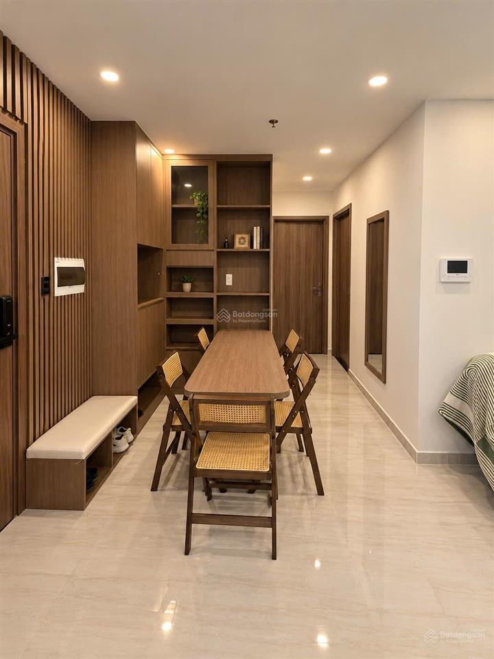 Chính chủ gửi bán happy one central  2pn 2wc  69m  full nội thất  tầng 19  giá từ 2,6 tỷ