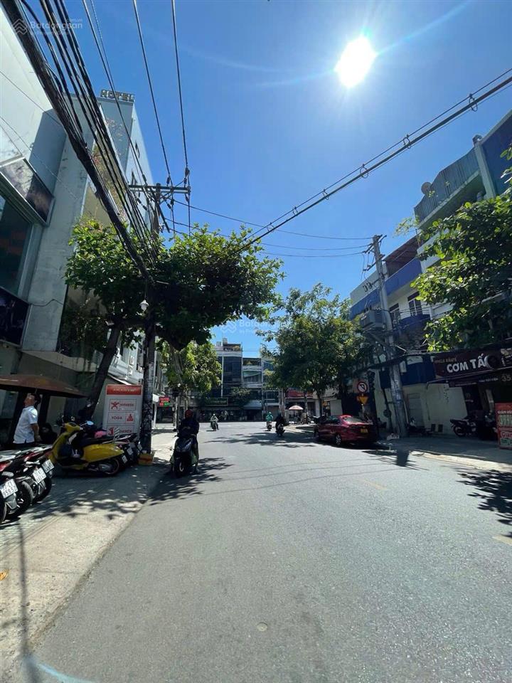 Hàng ngộp chỉ 60tr/m2 trần xuân soạn quận 7! tương lai có cầu nối qua quận 1  12x66m giá 48 tỷ