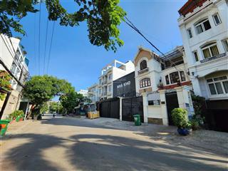 Siêu biệt thự khu bác sĩ nguyễn chí thanh quận 5  9x20m 4 tầng hẻm vip nhất giá 30 tỷ