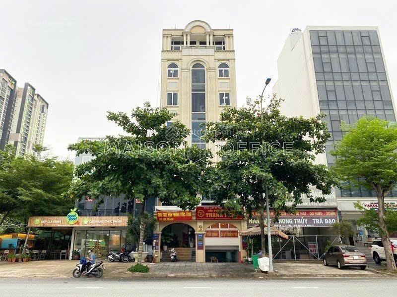 Khan hiếm! bán tòa nhà căn góc cao cấp phú mỹ hưng quận 7 dt 8x20m 5 lầu hđt 200 triệu chỉ 55 tỷ