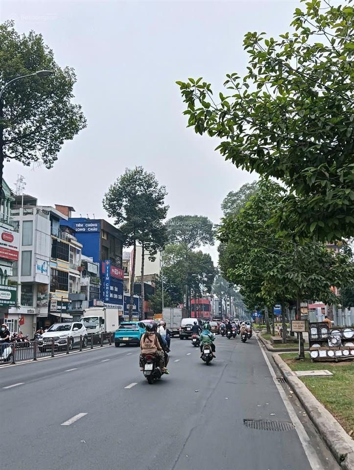 Đầu tư tốt! bán nhà mặt tiền cao thắng quận 10  dt 4x15m nở hậu 9m xây dựng hầm 7 tầng giá 27 tỷ