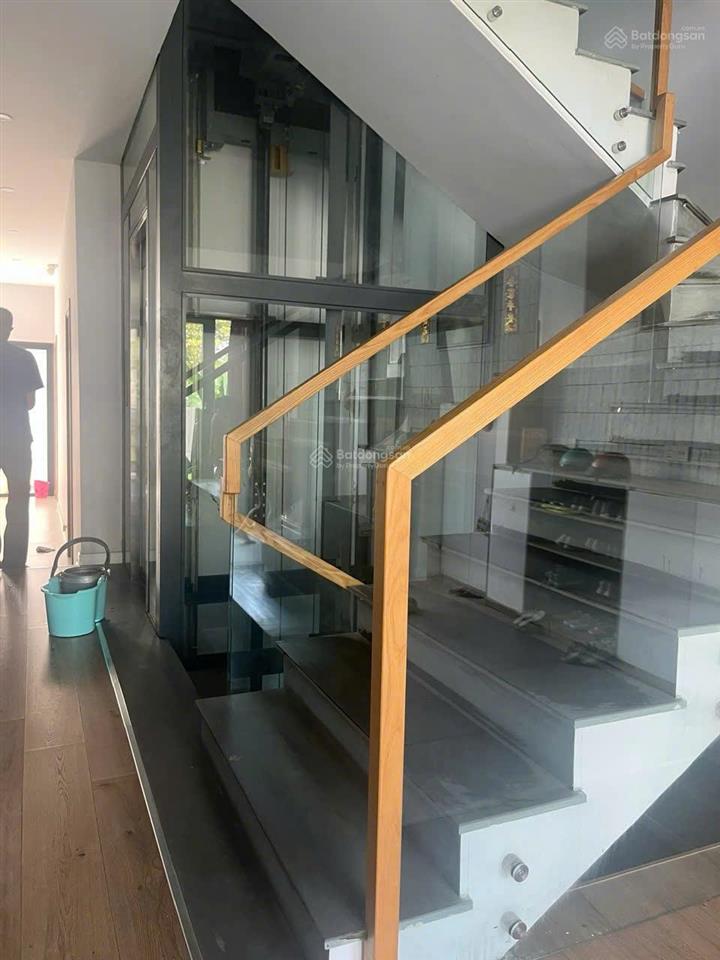 Đạt 7%/năm! bán toà dòng tiền phan văn hớn, quận 12  10x40m 5 tầng có hđt 200 triệu giá 35 tỷ