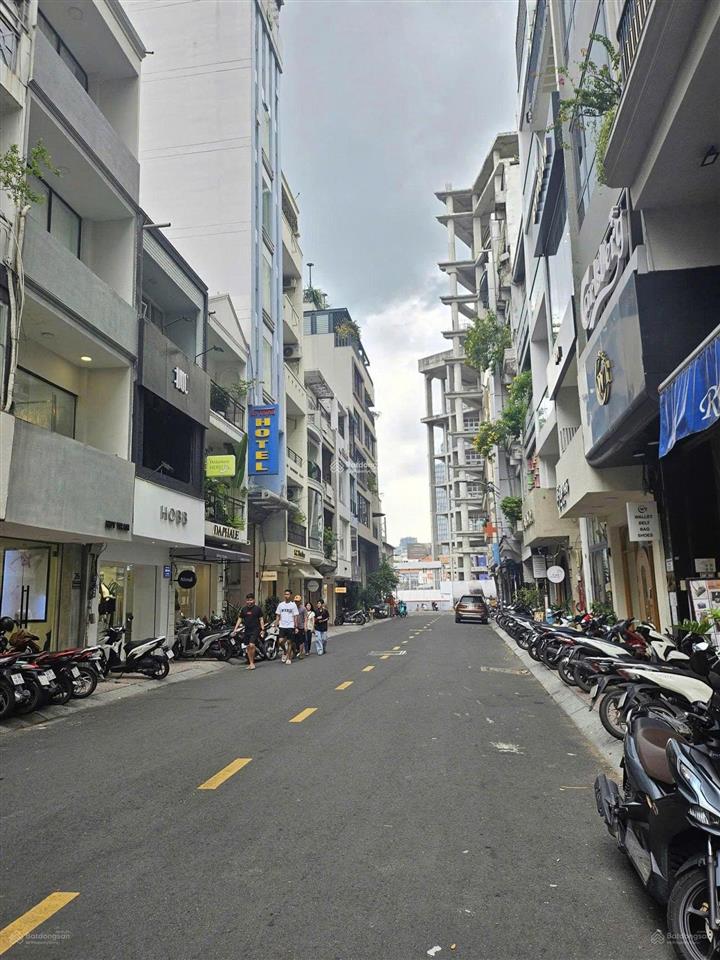 Hđ 100 triệu! bán nhà đẹp đường phạm huy thông gò vấp  8x20m 6 tầng chỉ 30 tỷ ngay dương quảng hàm