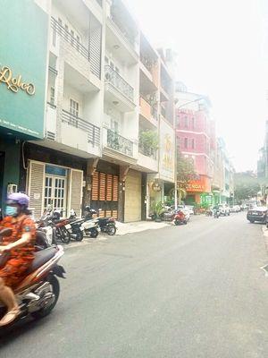 Hiếm đầu tư! bán nhà góc mặt tiền khu ngô quyền bv y dược q5  6x20m 6 tầng hđt 100 triệu chỉ 33 tỷ