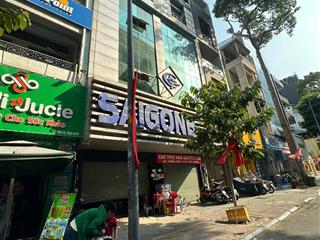 Chủ cần bán gấp! bán nhà mặt tiền nguyễn cư trinh quận 1  dt 5,5x13m 3 tầng hđt 70 triệu bán 30 tỷ