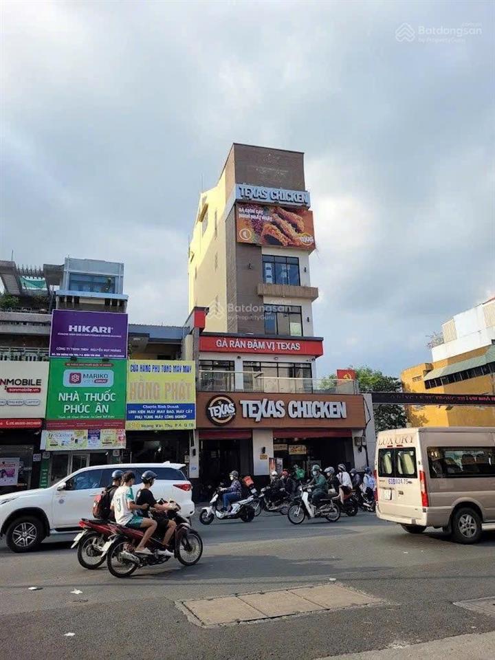 Mặt tiền 6m tuyến phạm văn hai tân bình chỉ ~180tr/m2 sẵn kết cấu cực tốt giá 36 tỷ  hđ 70 triệu