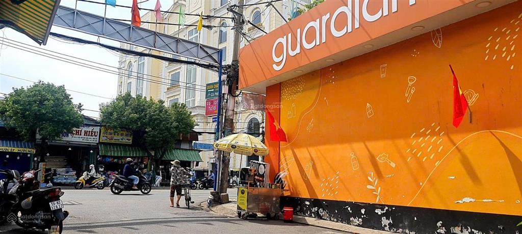 Siêu phẩm đầu tư! bán nhà căn góc mặt tiền hồng bàng  20x12m xây đc hầm 7 tầng hđ 120tr/th  39 tỷ