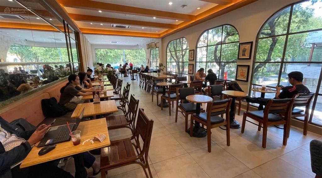 Cực kỳ khan hiếm  mặt tiền góc lê văn thọ gò vấp có hđ 140 triệu  6x24m chỉ 28 tỷ còn bớt