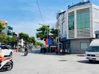 Chủ cần bán gấp! bán nhà mặt tiền nguyễn cư trinh quận 1  dt 5,5x13m 3 tầng hđt 70 triệu bán 30 tỷ