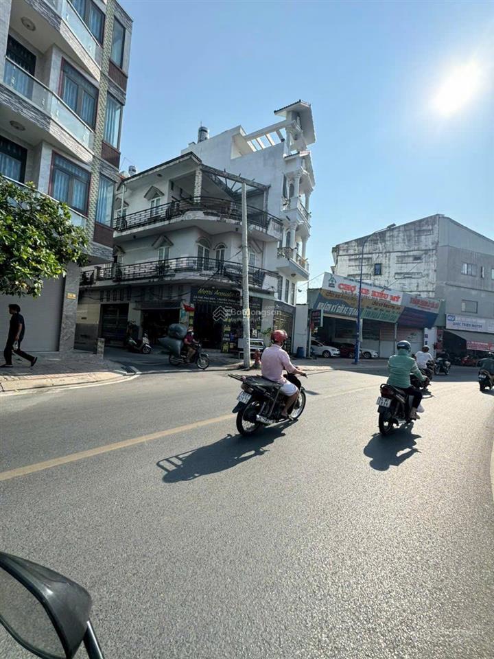Khuyến mãi  bán tòa nhà mặt tiền quận tân phú ngay độc lập  8x18m hầm 7 tầng hđt 120tr giá 30 tỷ