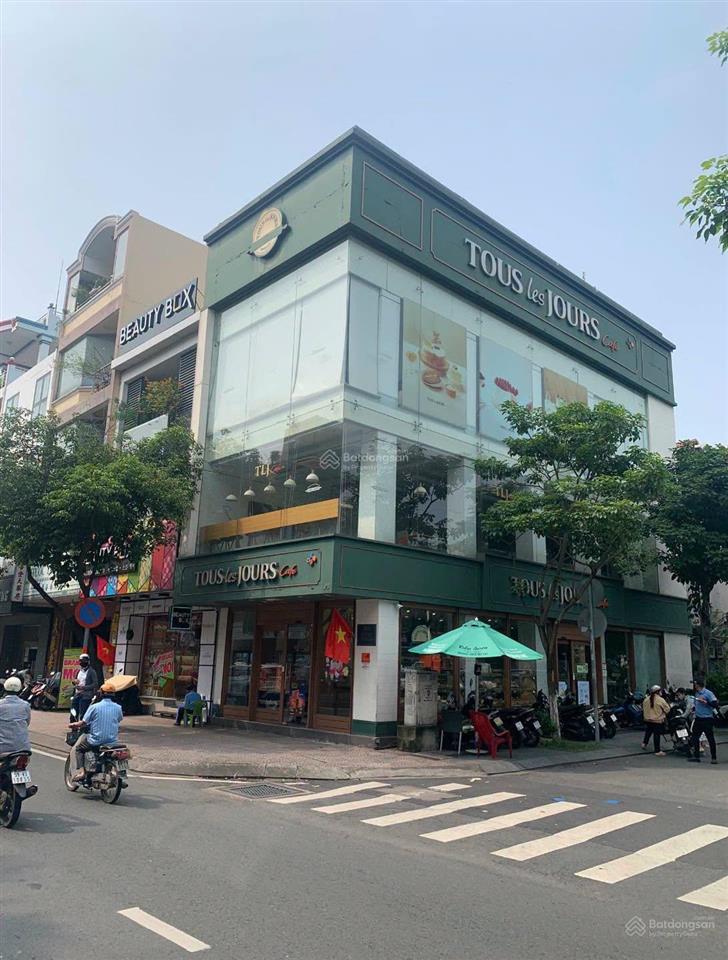 Giảm sâu! bán căn nhà góc mặt tiền lê văn sỹ, quận 3  dt 5x20m, 3 tầng có hđt 90 triệu, giá 26 tỷ