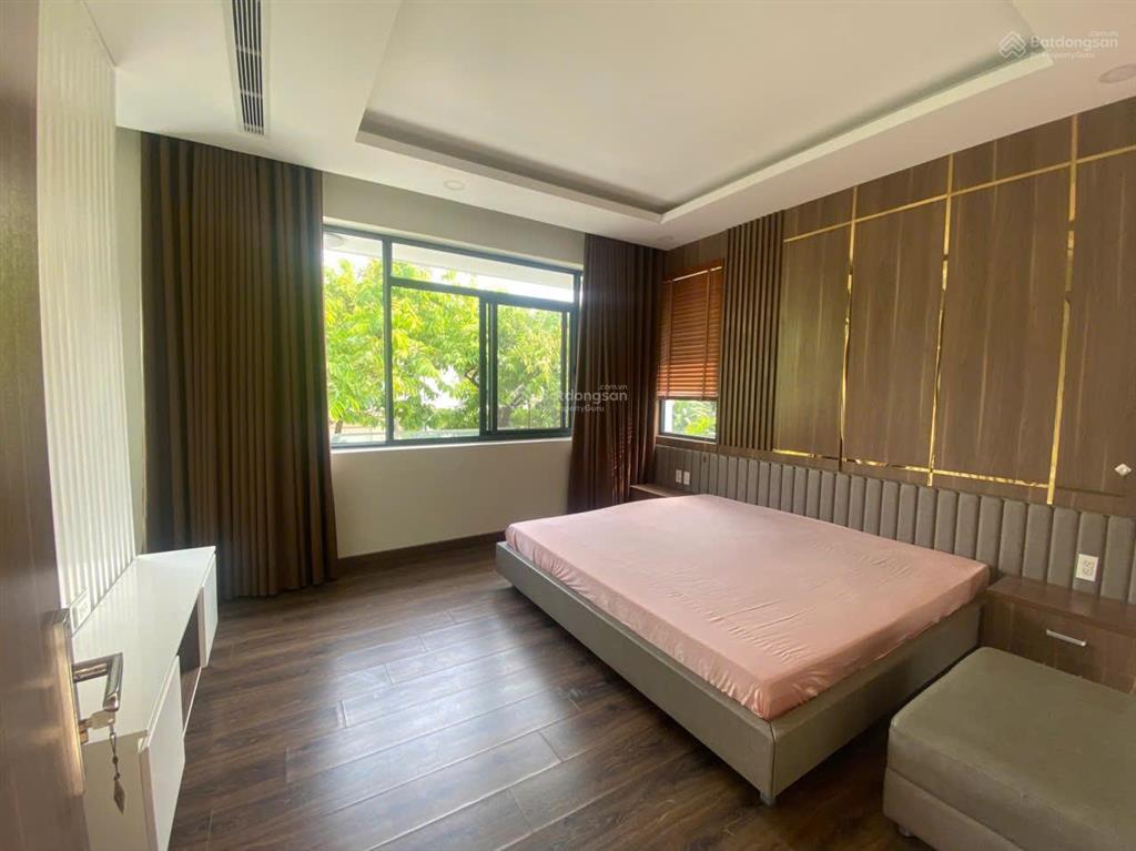 Kẹt tiền bán gấp căn biệt thự song lập lucasta  đường liên phường, giá chỉ 25 tỷ bao hết