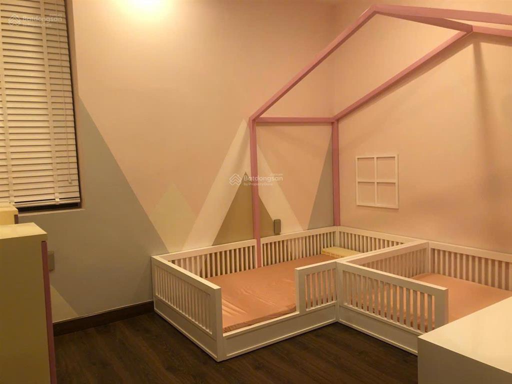 Kẹt tiền bán gấp căn biệt thự song lập lucasta  đường liên phường, giá chỉ 25 tỷ bao hết