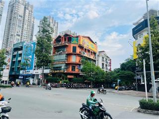 Kẹt tiền bán nhà mặt tiền trần phú 2 chiều, quận 5.dt 8x18m, 6 tầng,hđt 110 triệu/tháng,giá 52 tỷ