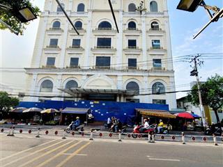 Bán nhà nhà hàng tiệc cưới fenix palace lê văn quới, q. bình tân. dt 37x56m, hầm 7 tầng, giá 235 tỷ