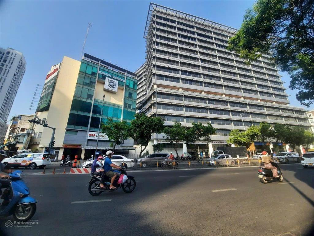 Bán nhà vip mặt tiền đường an dương vương, p8, quận 5, dt 8m x 21m, 6 tầng thang máy, giá 90 tỷ