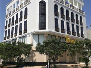 Bán gấp! tòa nhà góc 2 mặt tiền hà huy giáp, quận 12. dt 19 x 29m, 7 tầng, hđt 230 triệu/tháng