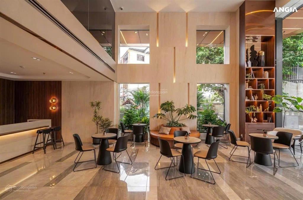 Bán gấp! tòa nhà góc 2 mặt tiền hà huy giáp, quận 12. dt 19 x 29m, 7 tầng, hđt 230 triệu/tháng